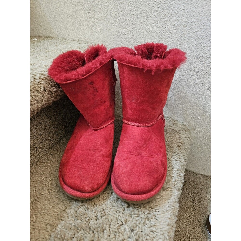 UGG Bailey Bow II Boots Red Suede Ribbon Back - Kids Size 4 / Women's 6